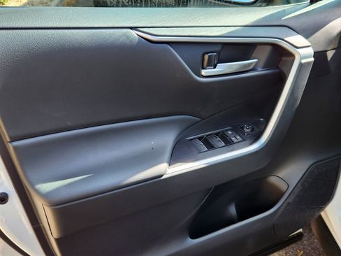 Certified 2025 Toyota RAV4 XLE image 7