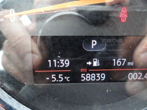 Used 2017 MINI Cooper Clubman S image 16