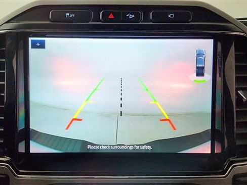 Used 2022 Ford F250 Lariat image 46