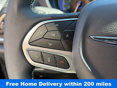 New 2026 Chrysler Pacifica Select image 18