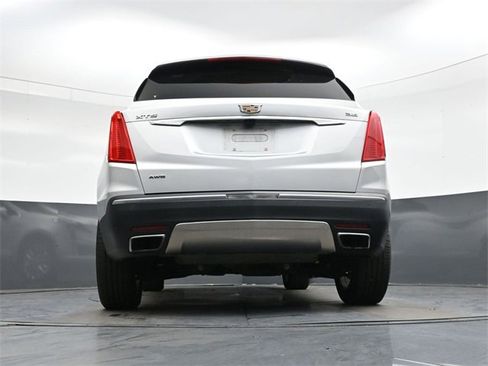 Used 2017 Cadillac XT5 Platinum image 27
