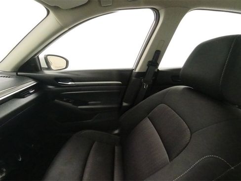 Certified 2023 Nissan Altima 2.5 SV image 19