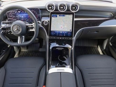 Certified 2025 Mercedes-Benz GLC 300 4MATIC image 22