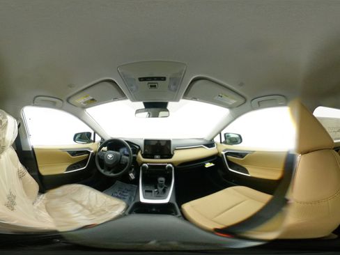 New 2025 Toyota RAV4 LE image 33