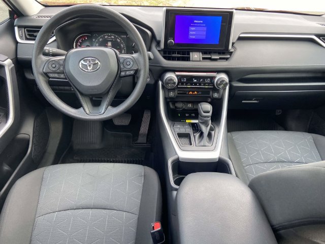 Used 2025 Toyota RAV4 XLE w/ Convenience Package FWD image 17