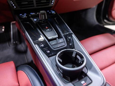 Used 2025 Porsche 911 Carrera S RWD image 53