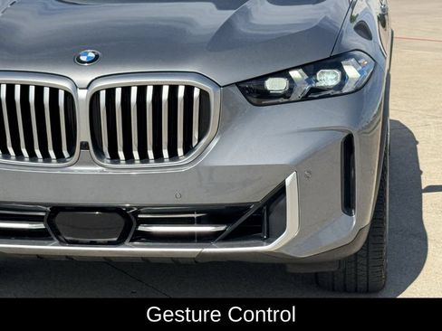 Used 2025 BMW X5 xDrive40i w/ Climate Comfort Package AWD/4WD image 10