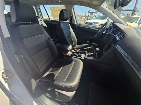Used 2019 Volkswagen Golf Alltrack SE AWD/4WD image 10
