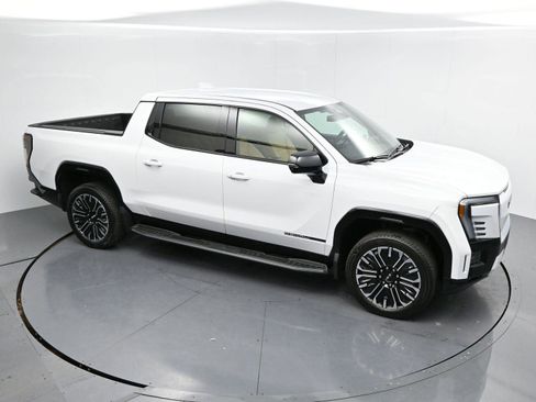Used 2026 GMC Sierra EV Denali image 35