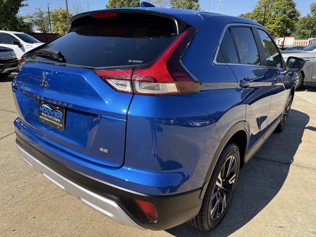 Used 2024 Mitsubishi Eclipse Cross SE AWD/4WD image 5