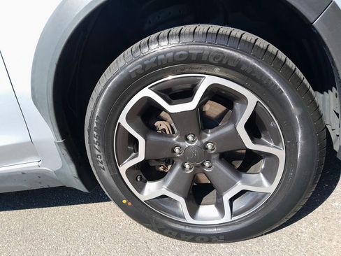 Used 2015 Subaru Crosstrek 2.0i Premium AWD/4WD image 39