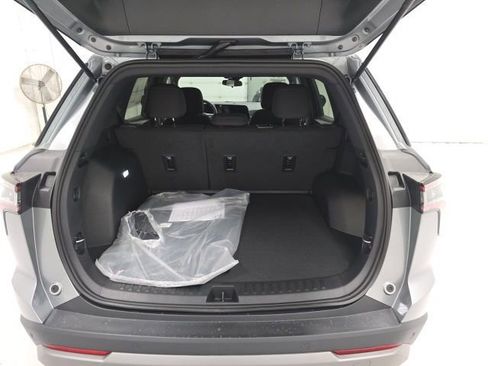 New 2026 Chevrolet Equinox LT image 25