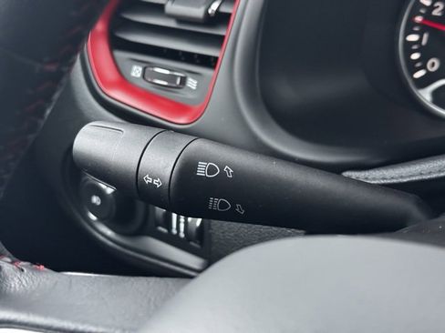 Used 2019 Jeep Renegade Trailhawk w/ Cold Weather Group II image 24