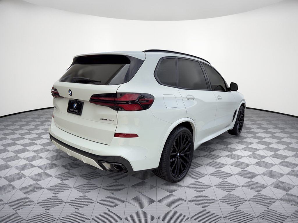 Used 2024 BMW X5 xDrive40i w/ M Sport Package AWD/4WD image 9