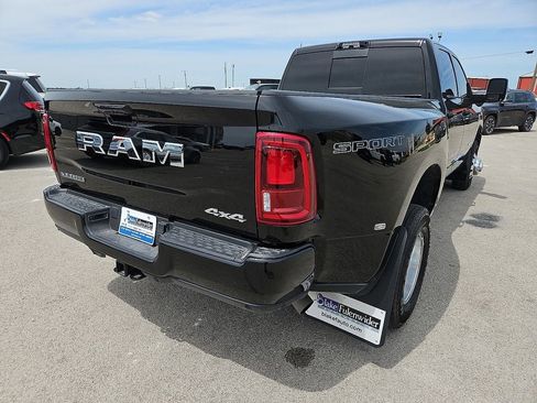 Certified 2026 RAM 3500 Laramie w/ Sport Appearance Package AWD/4WD image 7