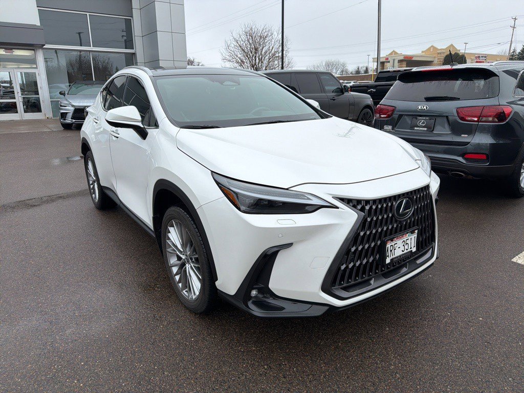 Used 2024 Lexus NX 350 AWD w/ Vision Package image 14
