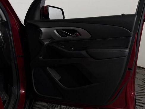 Used 2019 Chevrolet Traverse LT AWD/4WD image 30