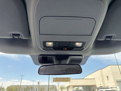 Used 2023 Ford F150 XLT AWD/4WD image 9