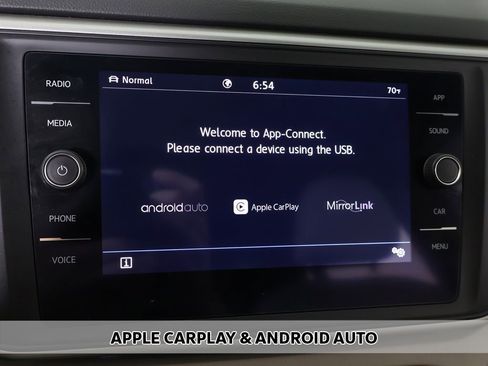 Used 2020 Volkswagen Atlas SE w/ Panoramic Sunroof Package image 9