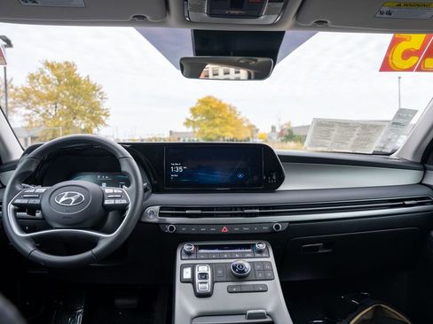 Certified 2025 Hyundai Palisade XRT image 16