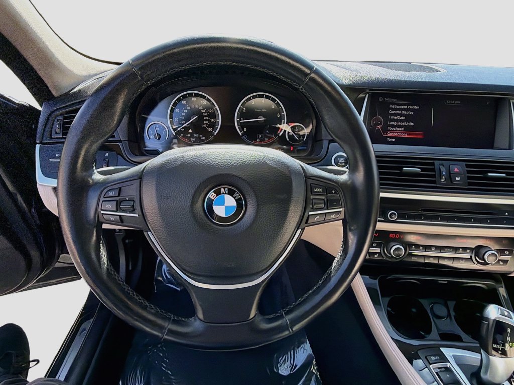 Used 2015 BMW 528i xDrive Sedan AWD/4WD image 11