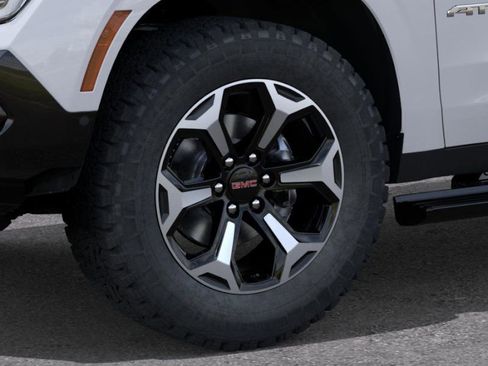 New 2026 GMC Yukon XL AT4 AWD/4WD image 9