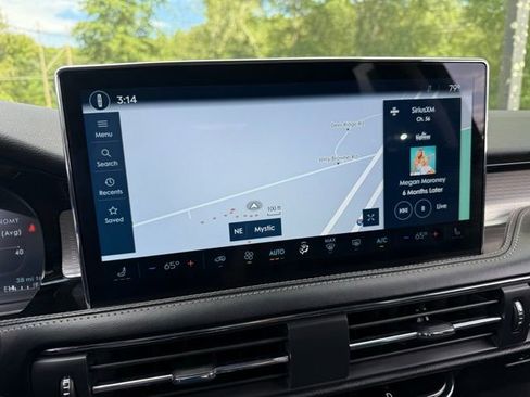 Used 2023 Lincoln Corsair Standard image 26