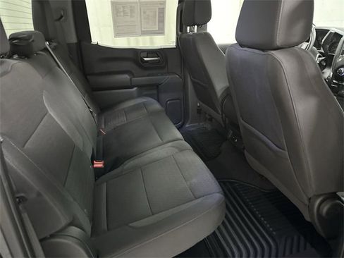 Used 2024 Chevrolet Silverado 1500 Custom image 17