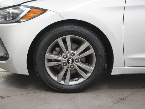 Used 2017 Hyundai Elantra SE w/ SE A/T Tech Package 03 FWD image 26