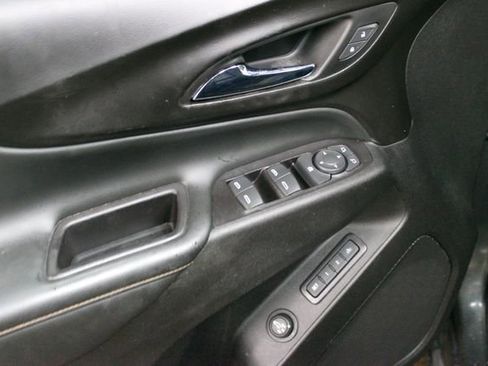Used 2018 Chevrolet Equinox Premier AWD/4WD image 14
