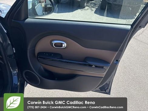 Used 2016 Kia Soul + w/ Audio Package image 32