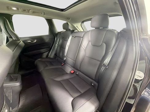 Certified 2023 Volvo XC60 B5 Plus w/ Climate Package AWD/4WD image 24