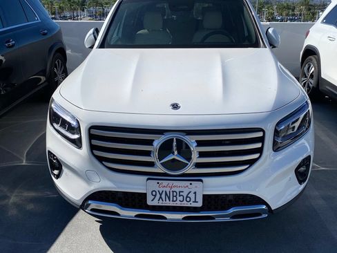 Used 2026 Mercedes-Benz GLB 250 image 2