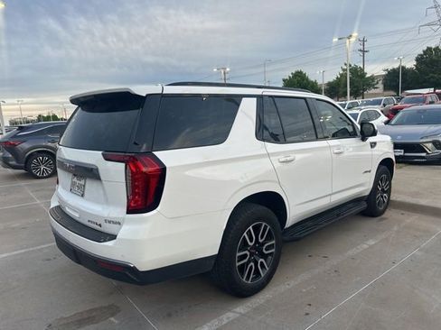 Used 2024 GMC Yukon AT4 w/ Technology Package image 3