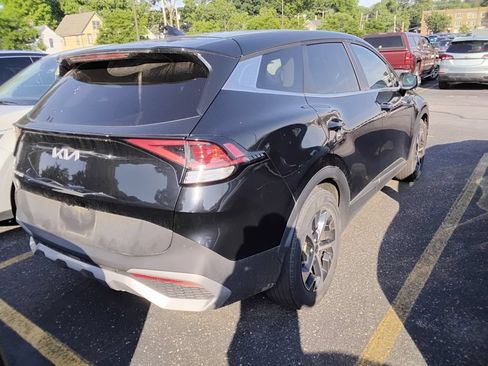 Used 2023 Kia Sportage EX FWD image 5