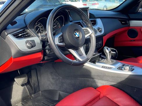 Used 2016 BMW Z4 sDrive35i image 16