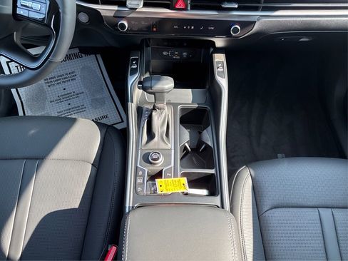 New 2026 Kia Sorento S w/ S Panoramic Sunroof Package FWD image 14