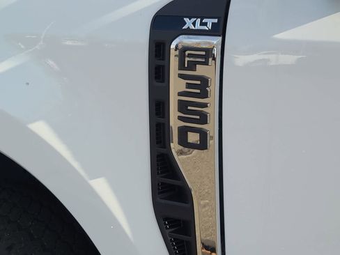 Used 2023 Ford F350 XLT image 15