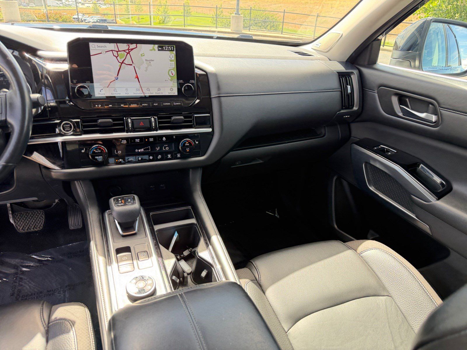 Used 2022 Nissan Pathfinder SL w/ SL Premium Package AWD/4WD image 19