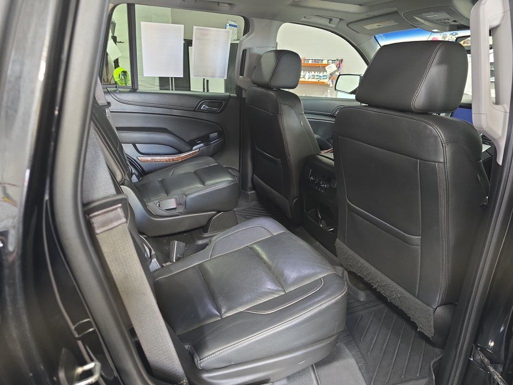 Used 2018 Chevrolet Tahoe Premier AWD/4WD image 11