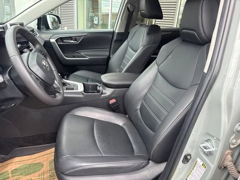 Used 2023 Toyota RAV4 XLE Premium AWD/4WD image 16