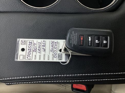 Used 2014 Lexus IS 250 AWD w/ Navigation Package image 43