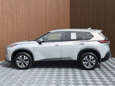 Used 2023 Nissan Rogue SV image 12