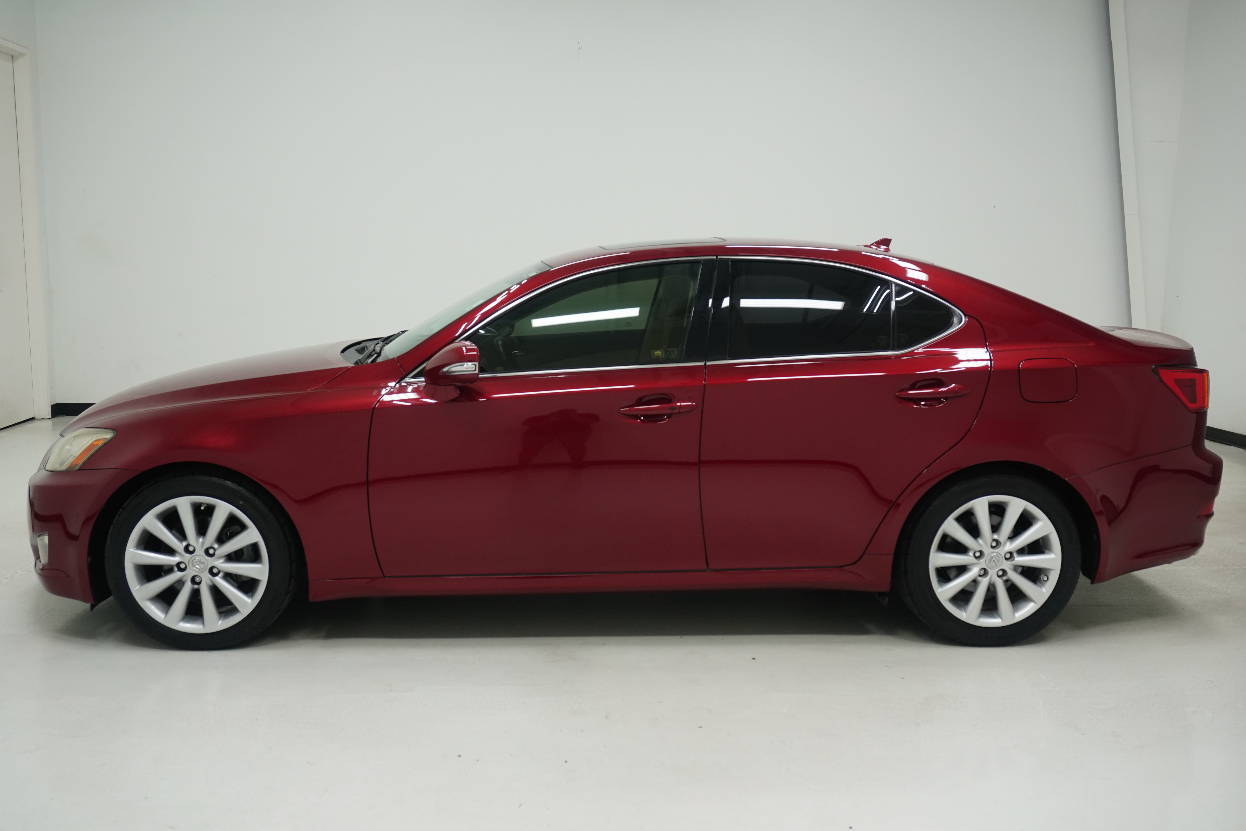 Used 2009 Lexus IS 250 RWD image 7