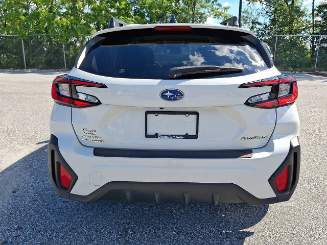 Used 2024 Subaru Crosstrek 2.0i Premium AWD/4WD image 9