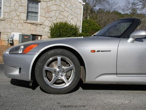 Used 2002 Honda S2000 image 4