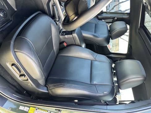 Used 2022 Toyota Tacoma TRD Off-Road w/ TRD Premium Off Road Package image 22