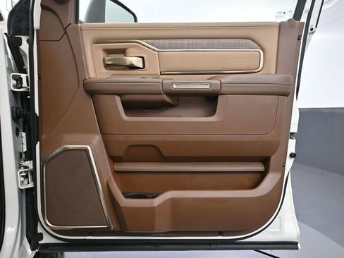 Used 2024 RAM 3500 Limited w/ Towing Technology Group image 51