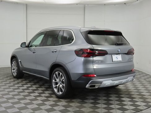 New 2026 BMW X5 sDrive40i w/ Premium Package image 7