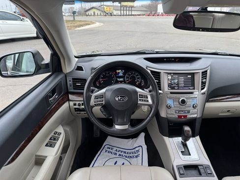 Used 2013 Subaru Legacy 2.5i Limited image 18
